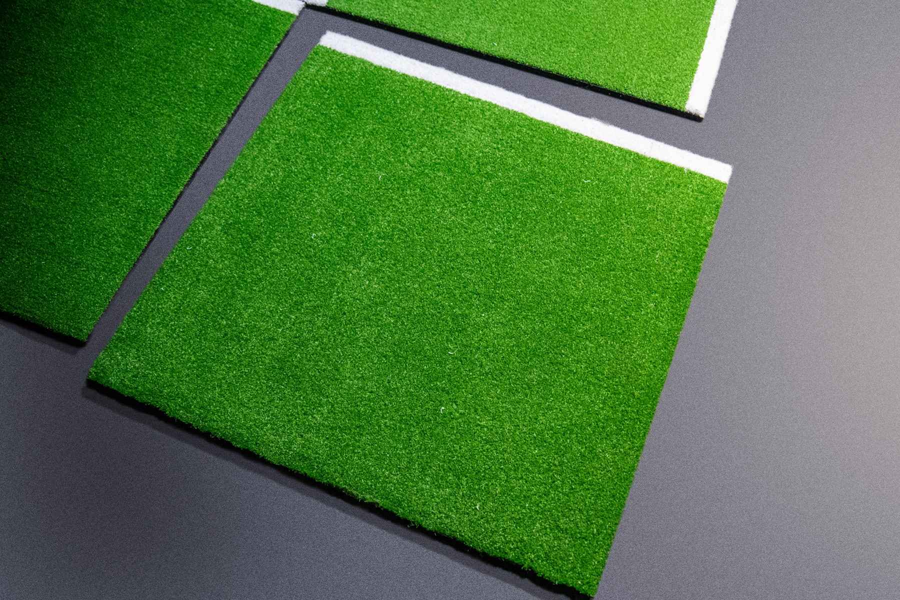 30mm Green Premium Sled Track Turf Tile 1x1m with Line Markings